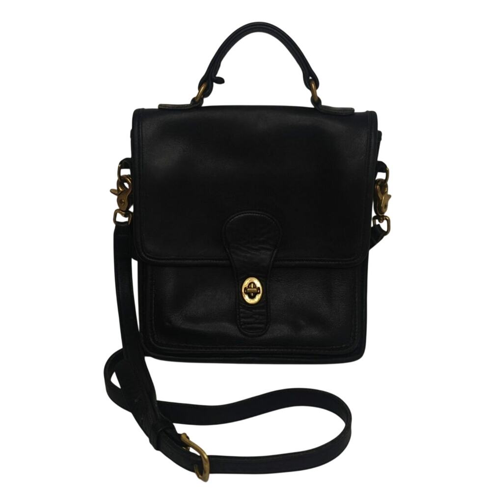 Vintage Black Leather Coach station Bag 5130